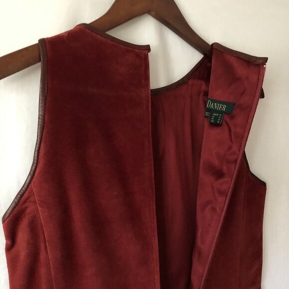 Danier Maroon Suede Sleeveless Shift Dress - Picture 3 of 10